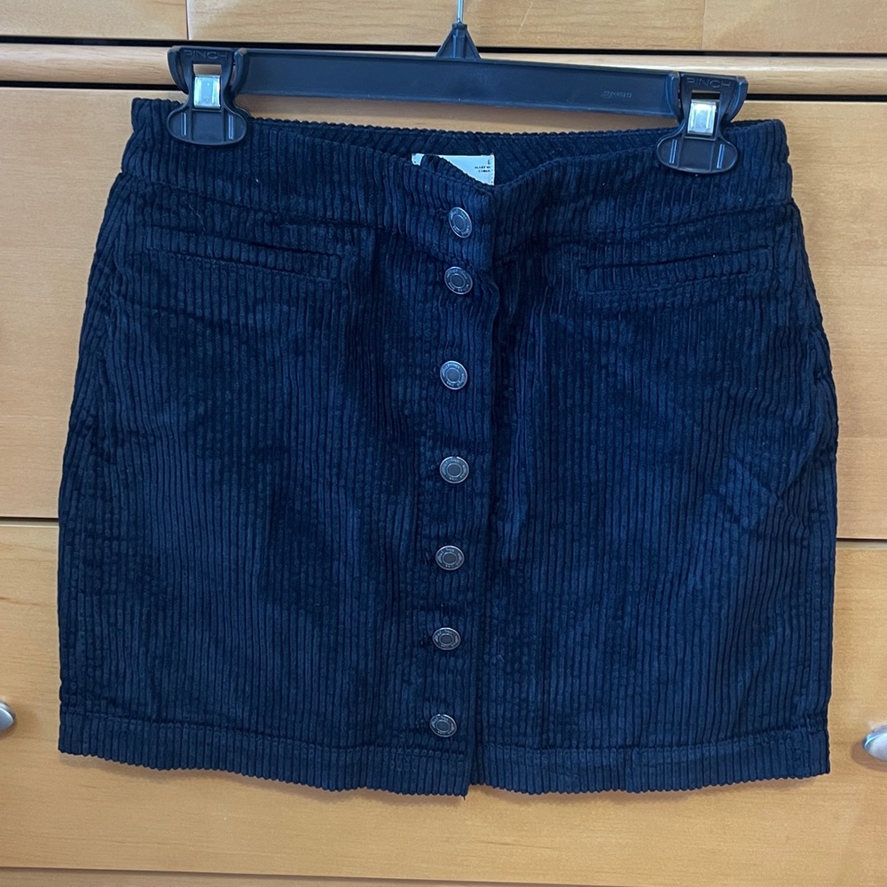 Wilfred black Corduroy Button-Front Mini Skirt - Picture 2 of 4